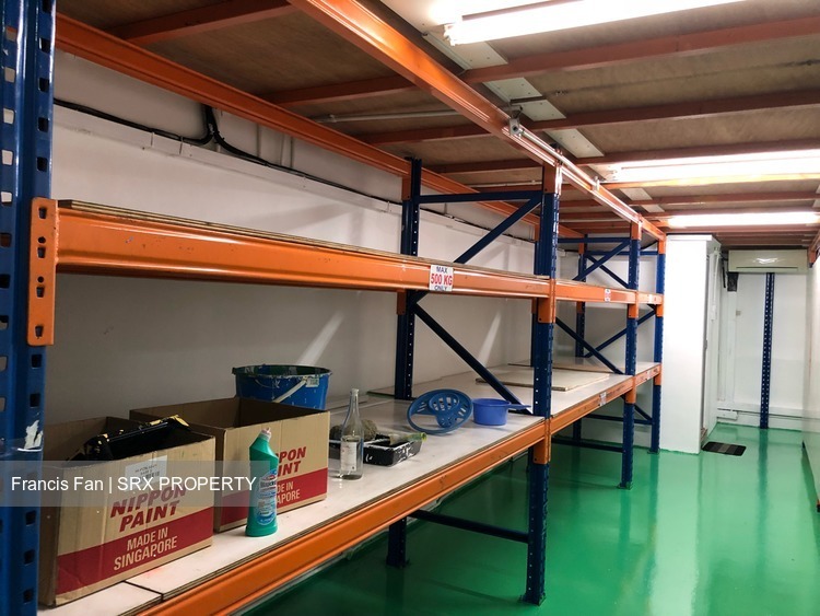 Wcega Plaza (D23), Factory #204923921